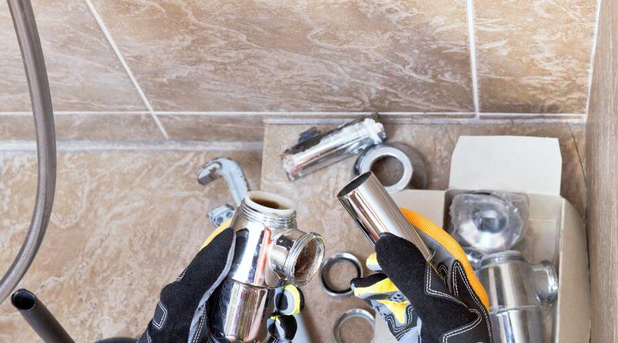 Professional gutter cleaning in Augusta, ME